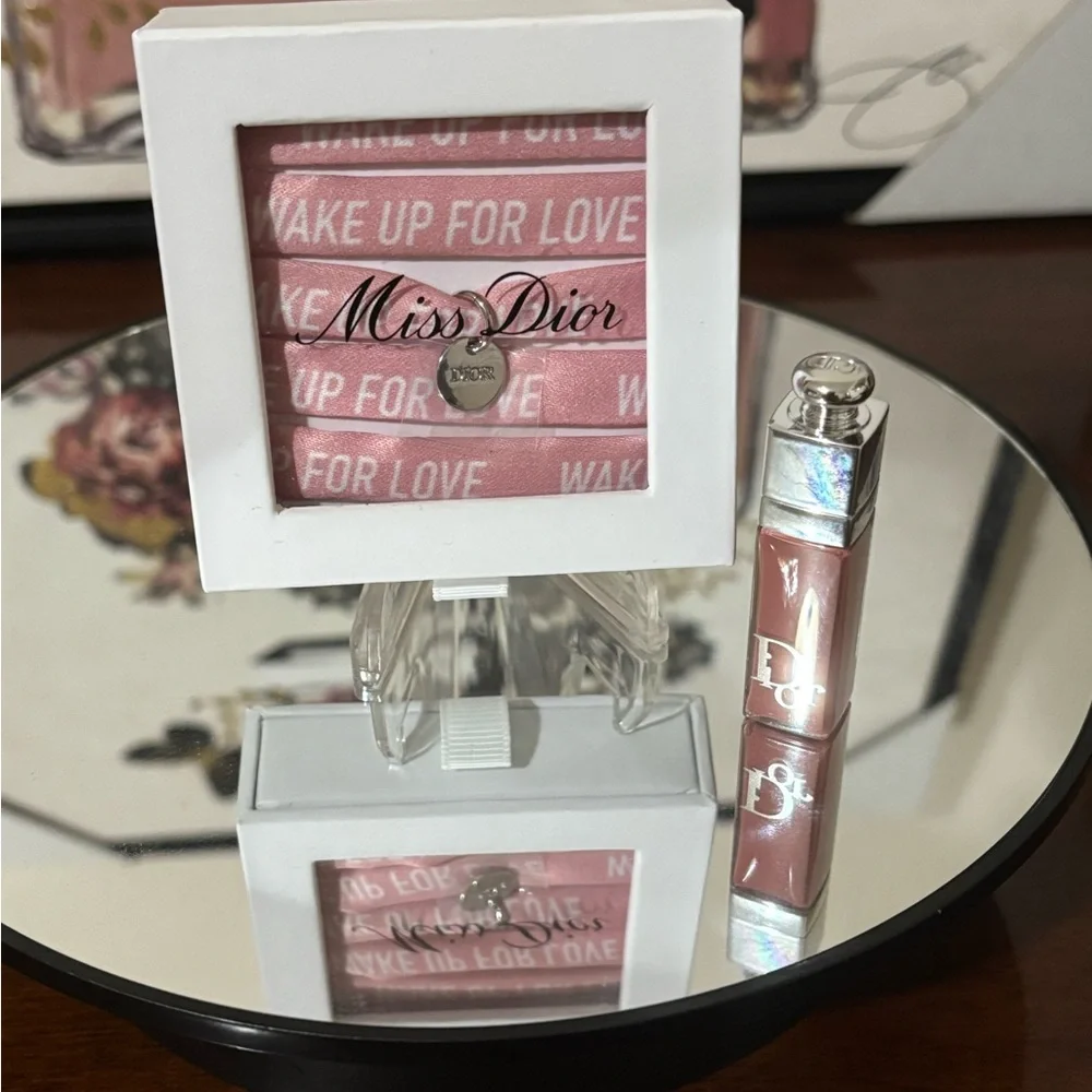 Miss Dior Pink String Wrap Bracelet n Dior lippie ♥️ NIB - Picture 3 of 3